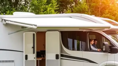 Markisenmontage am Wohnmobil